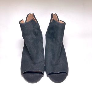 Black Open toe boots.